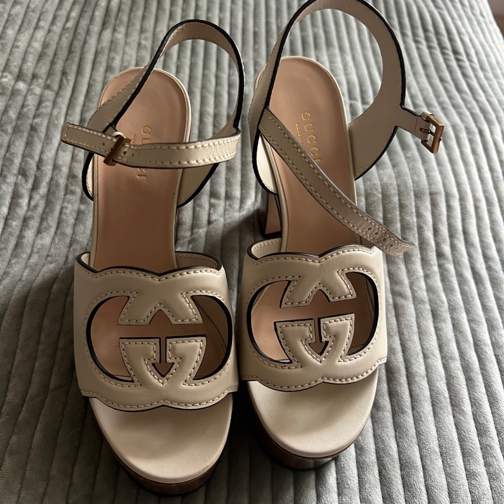 BRAND NEW without tags GUCCI platform wedge heels